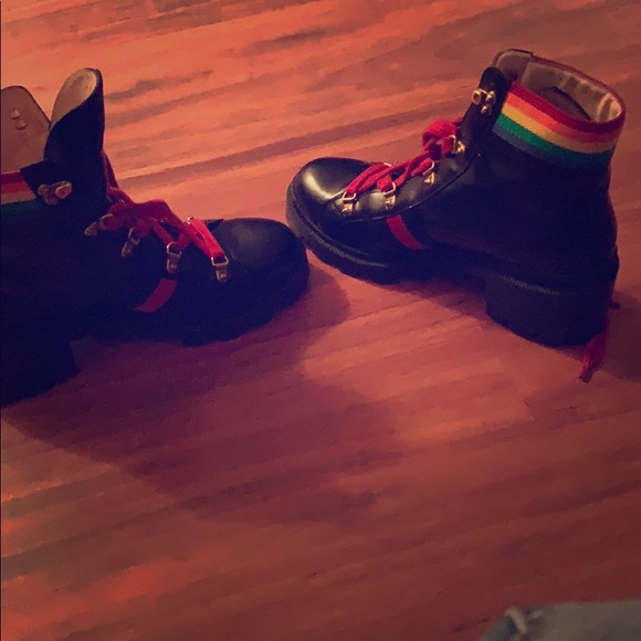 Gucci boots - Picture 1 of 7